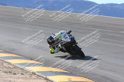 media/Dec-15-2023-Apex Assassins (Fri) [[91f19fb1c7]]/Trackday 1/Session 2 (Bowl)/